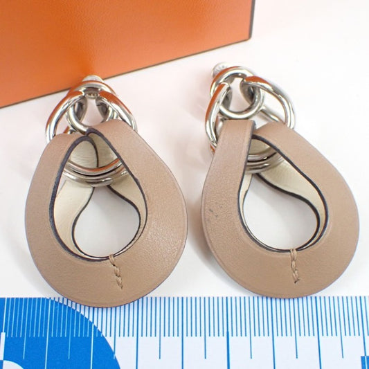HERMES エルメス ピアス ヴィルヴォルト チャイ（ブラウン系）×ナタ（ホワイト系） メタル×ヴォースイフト レディース シルバー金具 美品