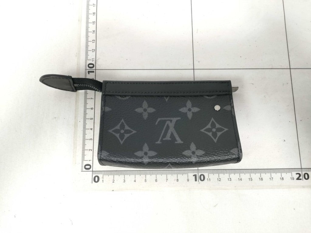 LOUIS VUITTON ルイヴィトン コインケース ポシェット クレ ヴォワヤージュ M82776 ブラック系 モノグラムエクリプス ユニセックス 小銭れ シルバー金具 新品未使用展示品