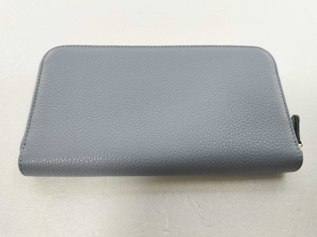Salvatore Ferragamo フェラガモ 長財布 ガンチーニ IY-22 C843 ブルー系 レザー レディース ラウンドファスナー ゴールド金具 超美品