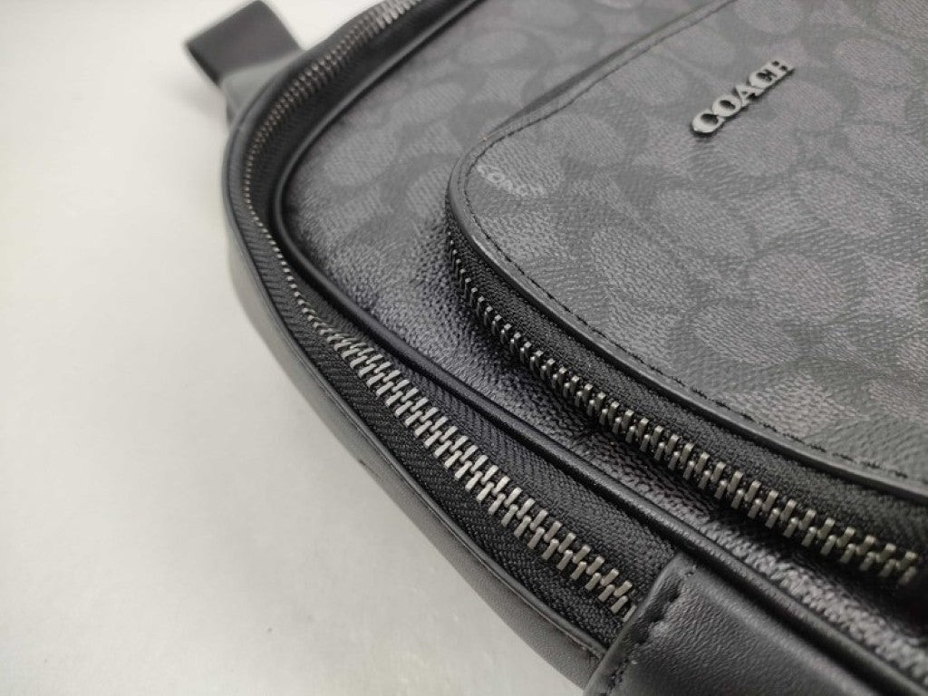 COACH コーチ ボディバッグ シグネチャー CZ393 ブラック系 PVC×レザー ユニセックス ショルダーバッグ 超美品