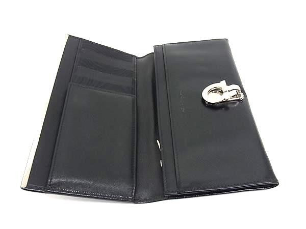 SALVATORE FERRAGAMO フェラガモ 長財布 ガンチーニ IK-22 4633 ブラック系 パテントレザー レディース 二つ折り シルバー金具 美品