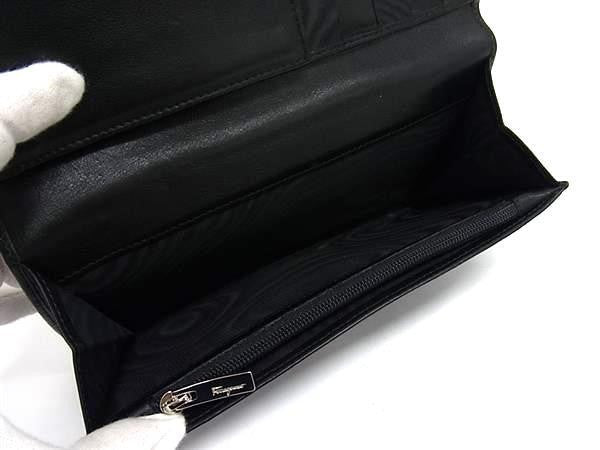 SALVATORE FERRAGAMO フェラガモ 長財布 ガンチーニ IK-22 4633 ブラック系 パテントレザー レディース 二つ折り シルバー金具 美品
