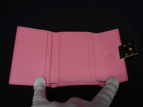 MCM エムシーエム 三つ折り財布 パトリシア MYSBAPA01QV001 ピンク系 レザー レディース ゴールド金具 美品