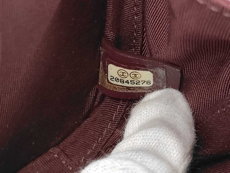 CHANEL シャネル ショルダーバッグ ボーイシャネル カメラバッグ ホワイト系 ラムスキン レディース マトラッセ キルティング ココマーク チェーン ガンメタ金具 ココボーイ 美品
