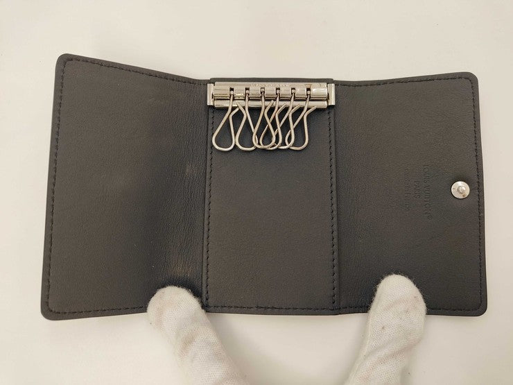 LOUIS VUITTON ルイヴィトン キーケース ミュルティクレ6 M14825 ブラック系 モノグラム シャドウ ユニセックス シルバー金具 美品