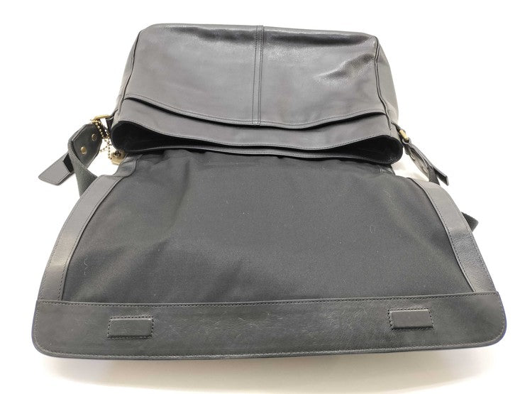 COACH コーチ ショルダーバッグ Bleecker Courier Bag ブリーカー クーリエバッグ 70486 ブラック系 レザー メンズ メッセンジャーバッグ ゴールド金具 美品