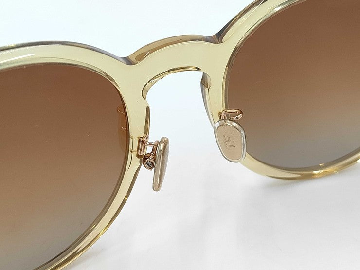 TOM FORD トムフォード サングラス TF1052-K クリアゴールド系 プラスチック ユニセックス ウェリントン 美品