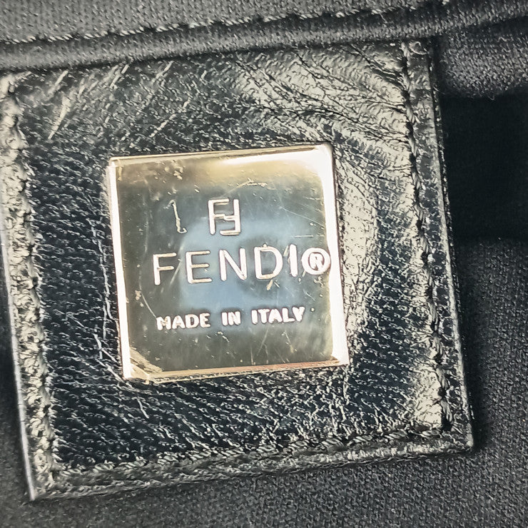 FENDI フェンディ ハンドバッグ マンマバケット ワンショルダーバッグ 26637 ブラック系 キャンバス レディース シルバー金具 美品