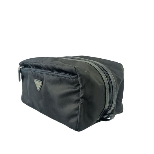 PRADA プラダ クラッチバッグ トライアングルロゴ 2NA029 ブラック系 Re-Nylon メンズ セカンドバッグ トライアングルロゴ シルバー金具 美品