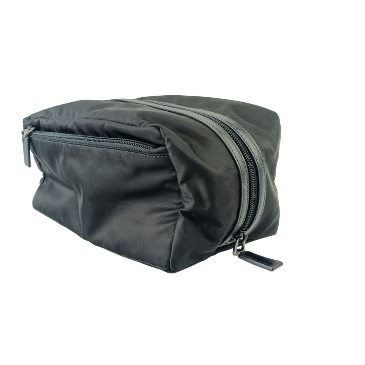 PRADA プラダ クラッチバッグ トライアングルロゴ 2NA029 ブラック系 Re-Nylon メンズ セカンドバッグ トライアングルロゴ シルバー金具 美品