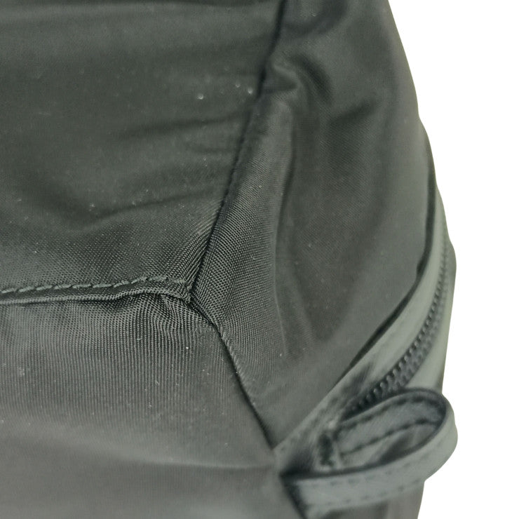 PRADA プラダ クラッチバッグ トライアングルロゴ 2NA029 ブラック系 Re-Nylon メンズ セカンドバッグ トライアングルロゴ シルバー金具 美品