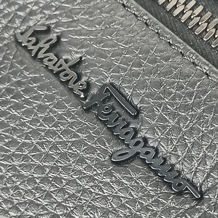 SALVATORE FERRAGAMO フェラガモ ショルダーバッグ クロスボディバッグ FZ-24 0131 ブラック系 カーフ メンズ メッセンジャーバッグ 美品