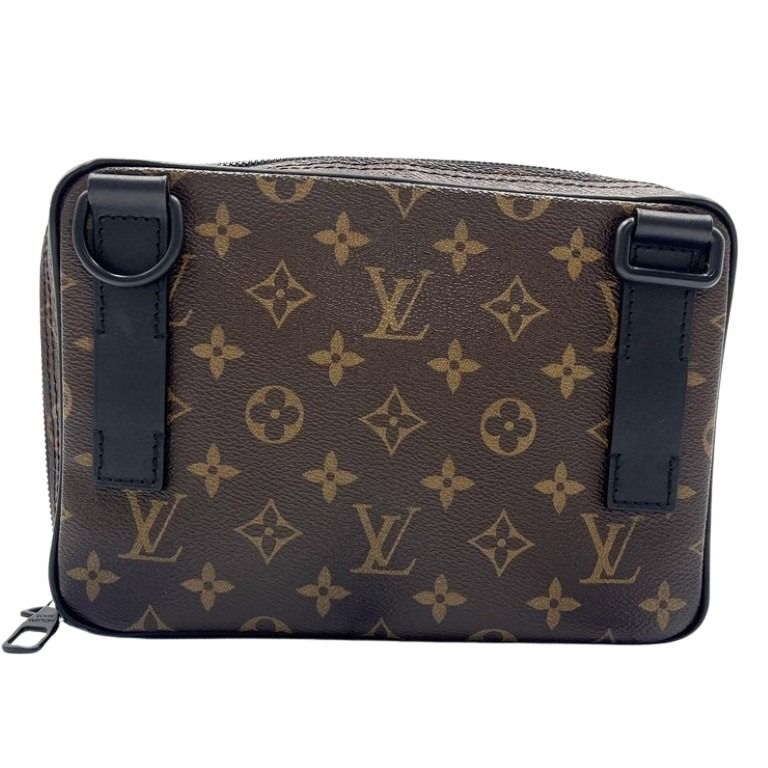 LOUIS VUITTON ルイヴィトン ショルダーバッグ ユティリティ･フロントバッグ M44468 ブラウン ブラック系 モノグラム メンズ 美品