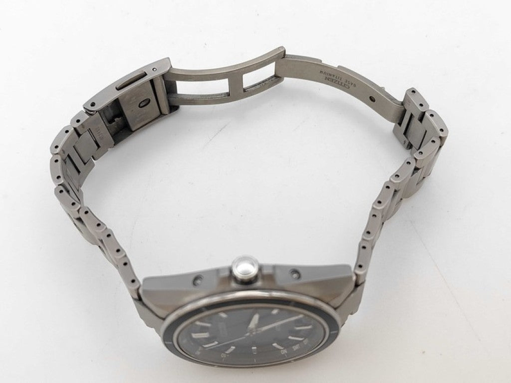 CITIZEN シチズン 時計 アテッサ CB3030-76E H128-001R701 ブラック シルバー系 チタン メンズ アナログ 美品