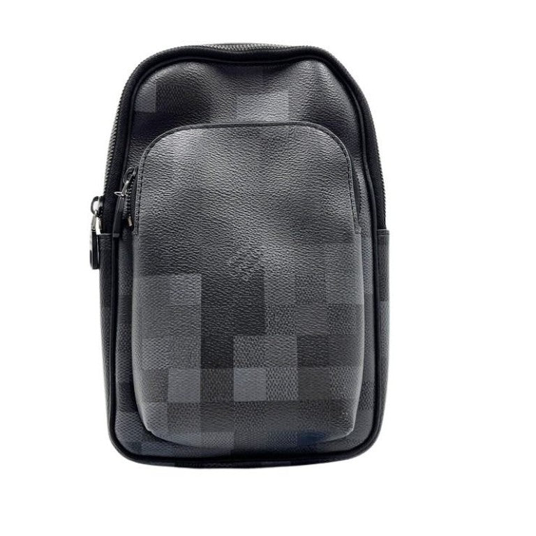 LOUIS VUITTON ルイヴィトン ボディバッグ アヴェニュー･スリングバッグ M14953 ブラック系 ダモフラージュブラック メンズ シルバー金具 美品