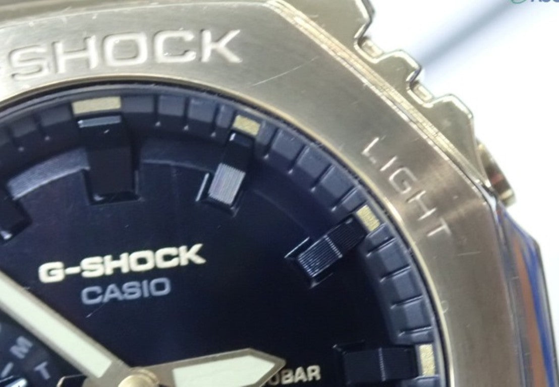 CASIO カシオ 時計 G-SHOCK ANALOG-DIGITAL 2100 Series GM-2100G-1A9JF ブラック ゴールド系 樹脂／ステンレススチール メンズ アナデジ 美品