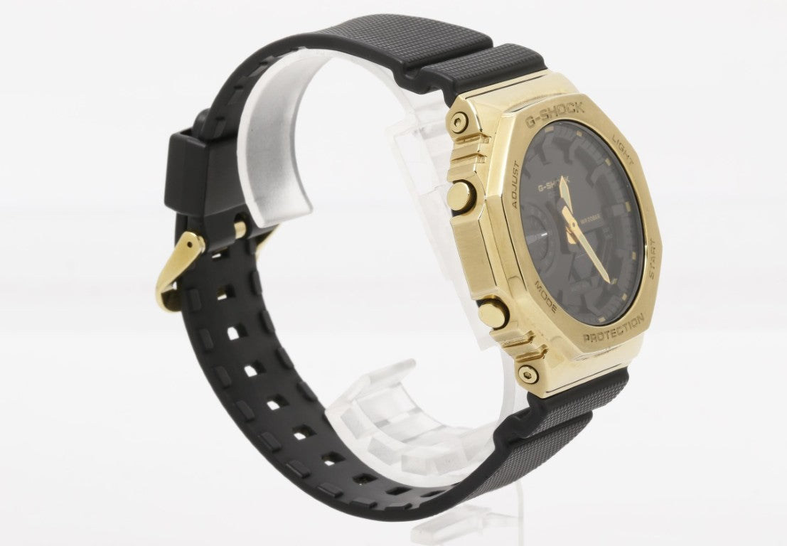 CASIO カシオ 時計 G-SHOCK ANALOG-DIGITAL 2100 Series GM-2100G-1A9JF ブラック ゴールド系 樹脂／ステンレススチール メンズ アナデジ 美品