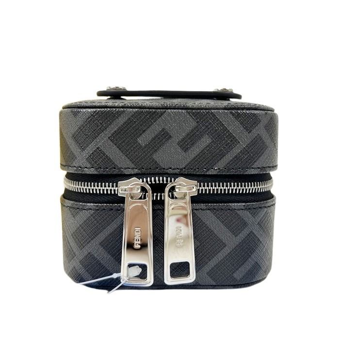 FENDI フェンディ ジュエリーボックス カフリンクス ホルダー 7AS074 A8V3 ブラック / グレー PVC レザー メンズ ズッカ柄 カフスケース シルバー金具 超美品