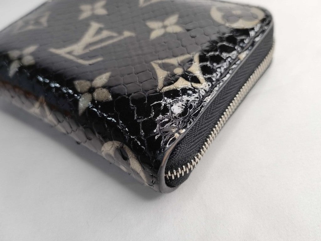 LOUIS VUITTON ルイヴィトン コインケース ジッピーコインパース N97059 ブラック系 モノグラム エキゾチックレザー（パイソン） ユニセックス シルバー金具 美品