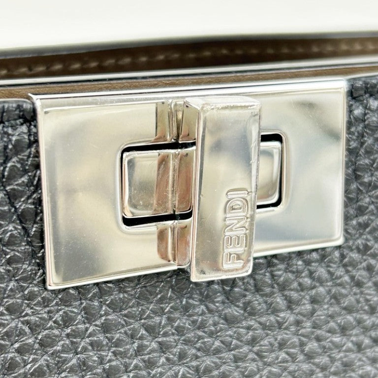 FENDI フェンディ ハンドバッグ セレリア ピーカブー アイシーユー スモール 7VA530 ブラック系 レザー ユニセックス 2WAY ショルダーバッグ シルバー金具 美品