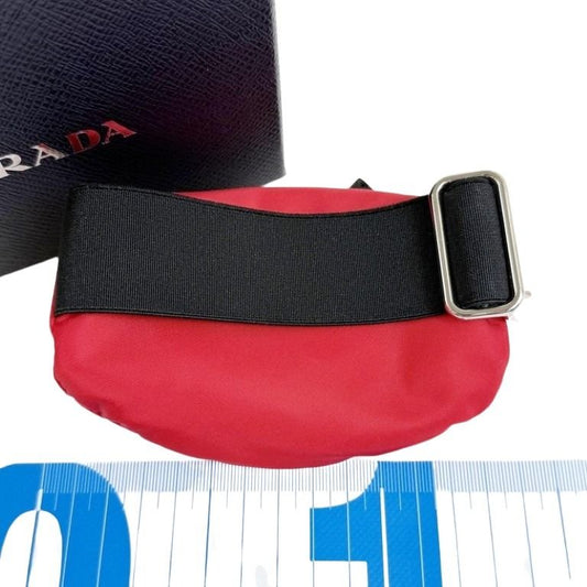 PRADA プラダ ポーチ Re-Nylon アームポーチ 2TT095 レッド ブラック系 テスートナイロン ユニセックス トライアングルロゴ シルバー金具 超美品