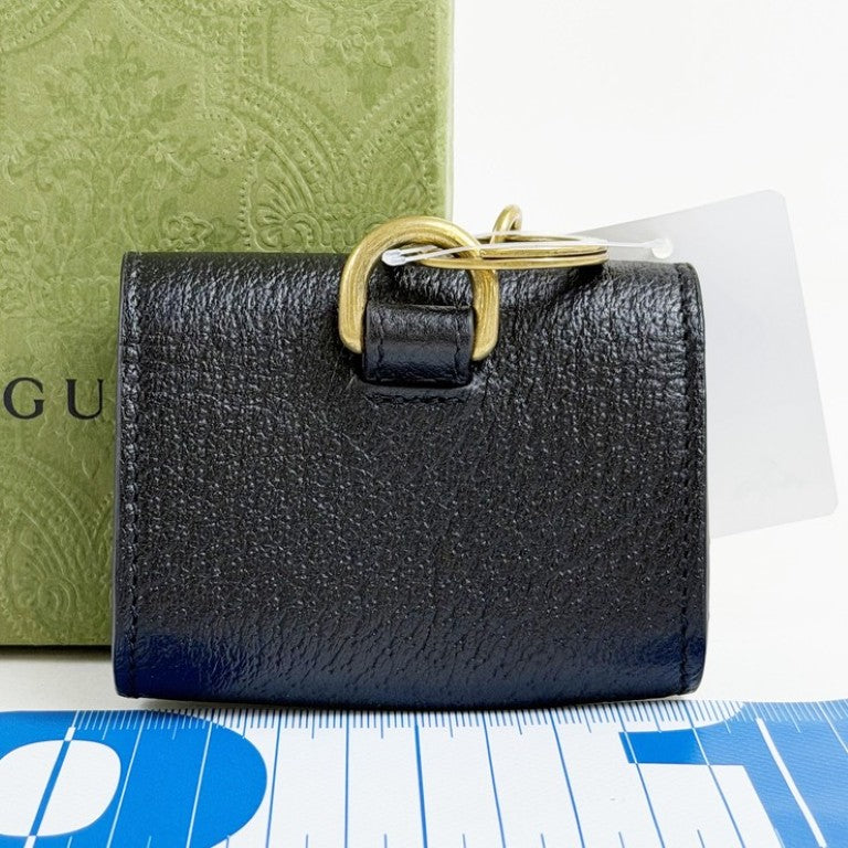 GUCCI グッチ イヤホンケース GGマーモント AirPodsケース 645117 ブラック系 レザー ユニセックス ゴールド金具 超美品