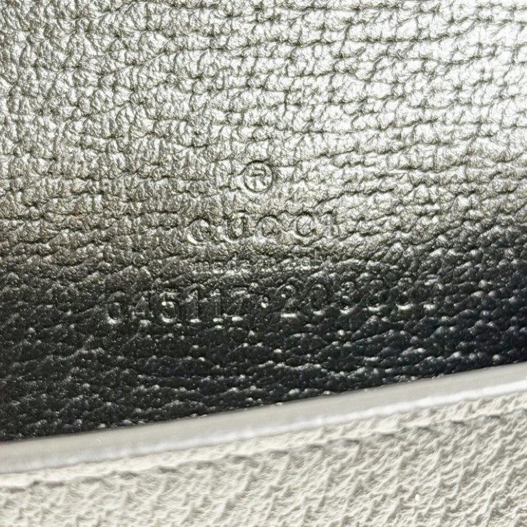 GUCCI グッチ イヤホンケース GGマーモント AirPodsケース 645117 ブラック系 レザー ユニセックス ゴールド金具 超美品