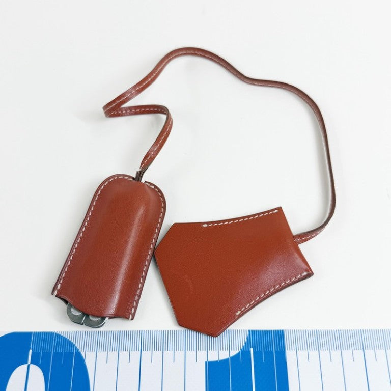 HERMES エルメス バッグチャーム キーフェトゥ ブラウン系 SS×ボックスカーフ ユニセックス クロシェット キーリング ハサミ ナイフ 美品