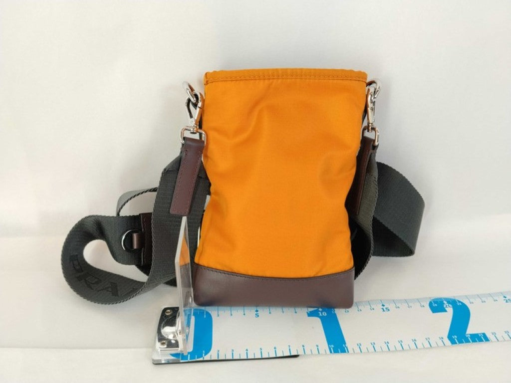 PRADA プラダ ショルダーバッグ RE-NYLON トライアングルロゴ 2ZT079 オレンジ ブラウン系 ナイロン レザー ユニセックス スマートフォンケース シルバー金具 美品