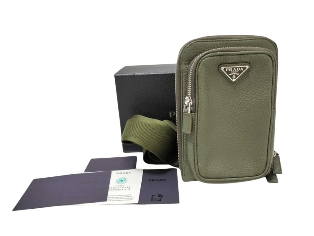 PRADA プラダ ショルダーバッグ トライアングルロゴ 2ZH195 カーキ系 レザー ユニセックス スマートフォンケース シルバー金具 美品