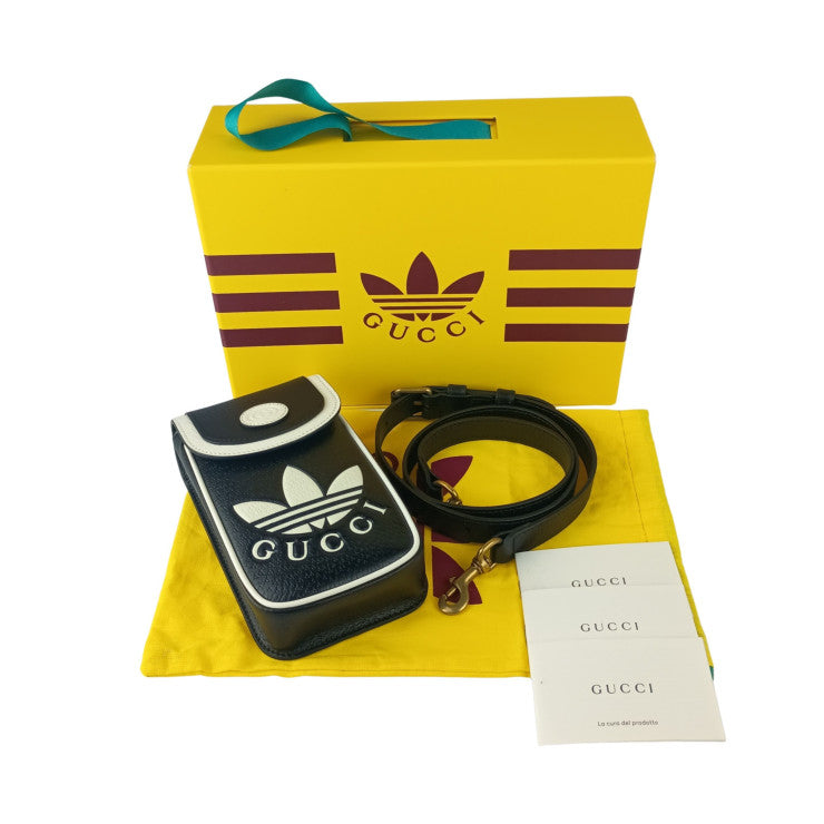 GUCCI グッチ ショルダーバッグ アディダスコラボ インターロッキングG 721794 ブラック系 レザー ユニセックス GUCCI×adidas グッチ×アディダス フォンホルダー ロゴ アディダス インターロッキングG 新品未使用展示品