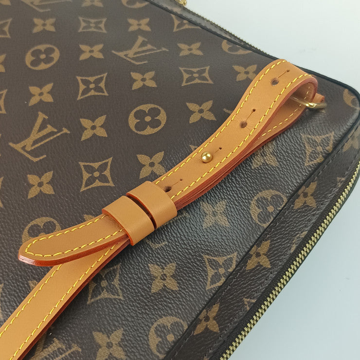 LOUIS VUITTON ルイヴィトン ショルダーバッグ ソフトトランク メッセンジャー MM M44754 ブラウン系 モノグラム ユニセックス ゴールド金具 美品