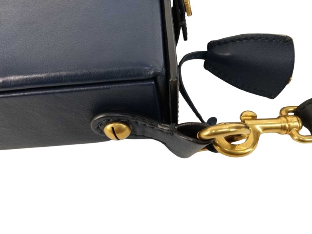 Dior ディオール ショルダーバッグ アディクト スモールボックス ショルダーバッグ ブラック系 レザー レディース ゴールド金具 美品