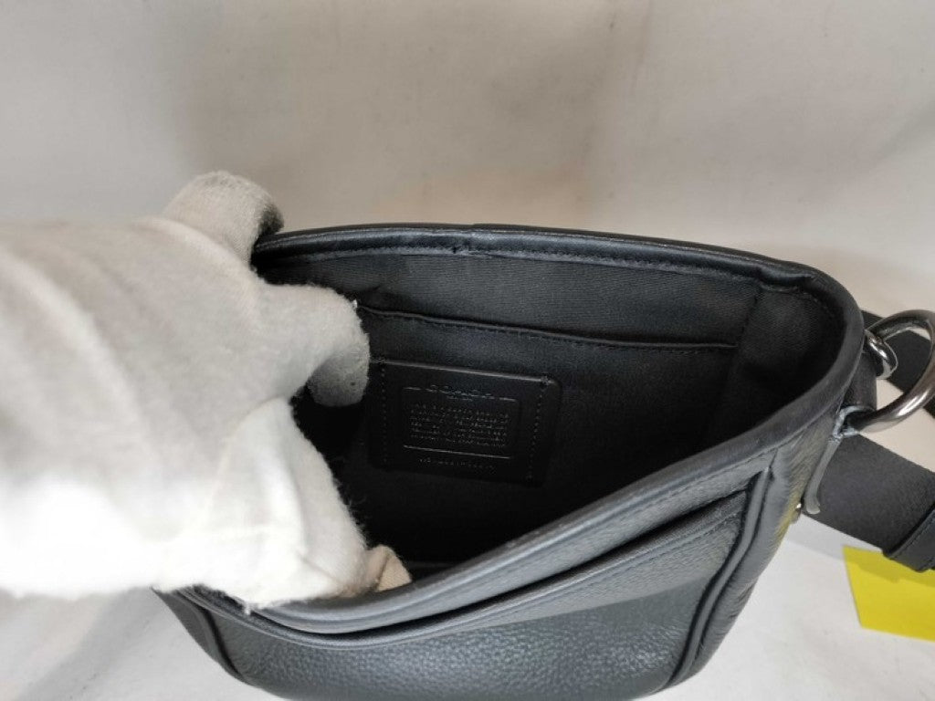 COACH コーチ ショルダーバッグ LUCAS CROSSBODY ルーカス クロスボディ CO914 ブラック系 レザー ユニセックス 美品