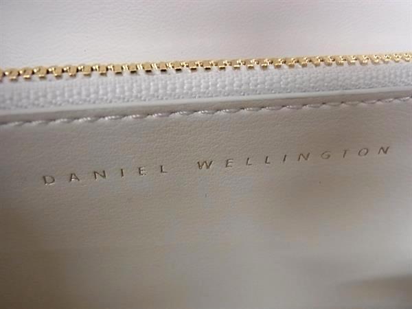 Daniel Wellington ダニエル ウェリントン ショルダーバッグ Mini Sadie ホワイト系 レザー レディース 美品