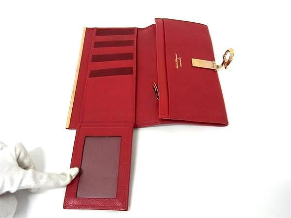Salvatore Ferragamo フェラガモ 財布 ガンチーニ レッド レザー レディース 二つ折り 長財布 クリップ ゴールド金具