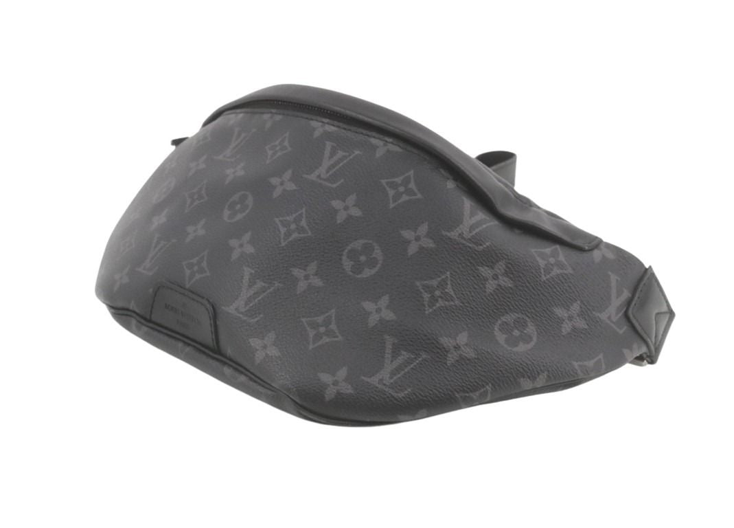 LOUIS VUITTON ルイヴィトン ボディバッグ ディスカバリー バムバッグ M46035 ブラック系 モノグラム エクリプス メンズ シルバー金具 美品