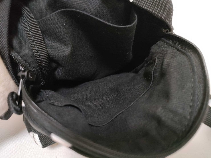 BALENCIAGA バレンシアガ ショルダーバッグ エクスプローラー 656060 ブラック ホワイト系 キャンバス レディース 水玉 ドット 美品