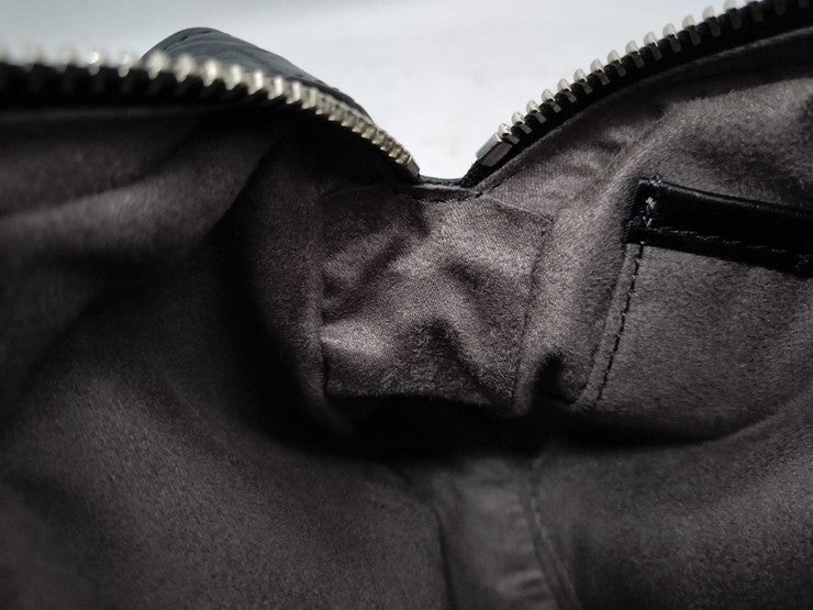PELLE MORBIDA ペッレモルビダ セカンドバッグ メイデンボヤージュ PMO-MB028AELE ブラック系 型押しレザー メンズ 美品