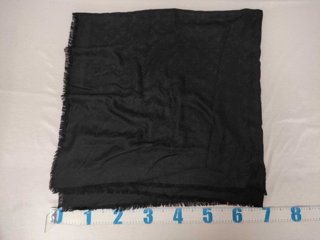 LOUIS VUITTON ルイヴィトン ショール ショール・モノグラム M71329 ブラック系 シルク60％ ウール40％ レディース 美品