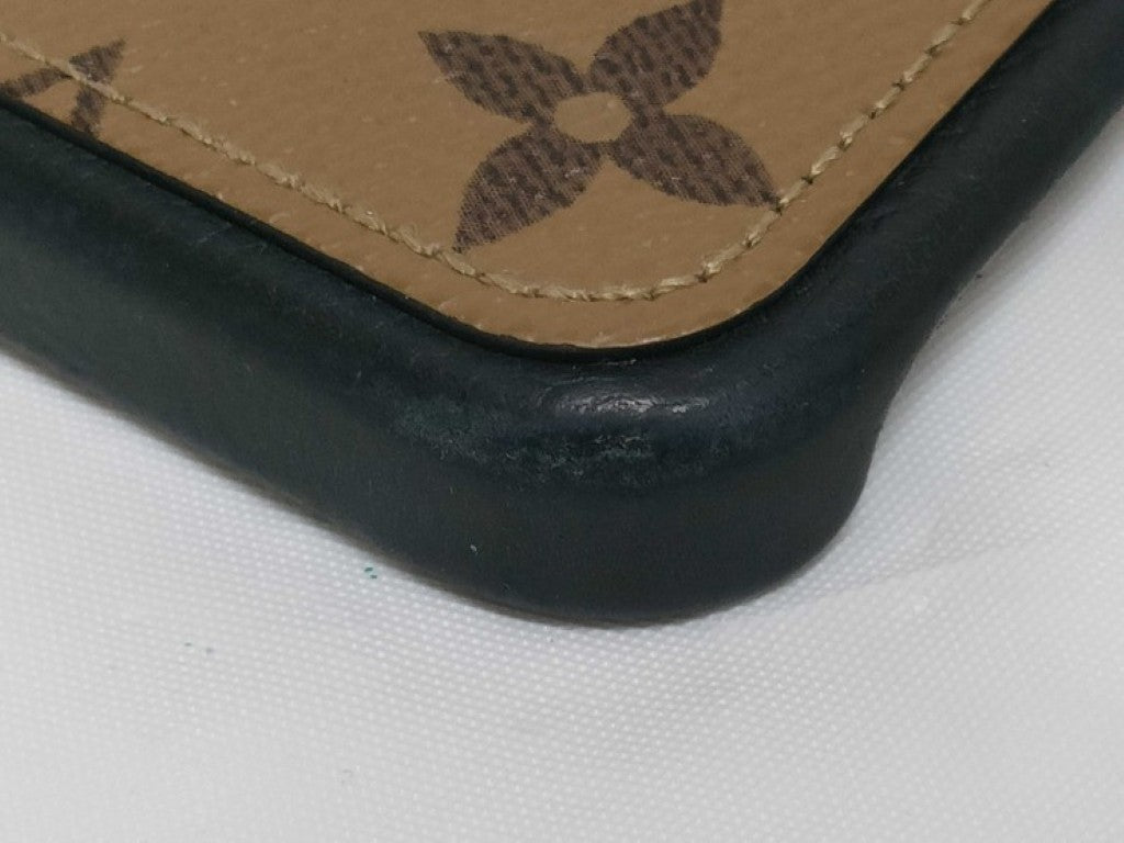 LOUIS VUITTON ルイヴィトン スマートフォンケース バンパー iPhone15Pro M82889 ブラウン ブラック系 モノグラムリバース ユニセックス 美品