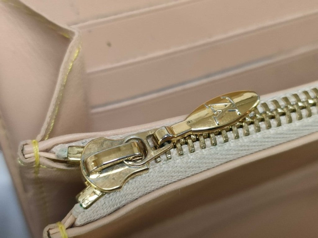 LOUIS VUITTON ルイヴィトン 長財布 ポルト フォイユ サラ M93533 グルナード（ブラック系 マルチカラー） モノグラム マルチカラー レディース 二つ折り ゴールド金具
