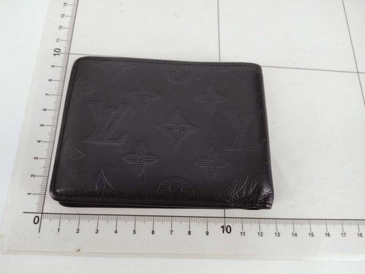 LOUIS VUITTON ルイヴィトン 二つ折り財布 ポルトフォイユ・ミュルティプル M62901 ブラック系 モノグラムシャドウ メンズ 美品
