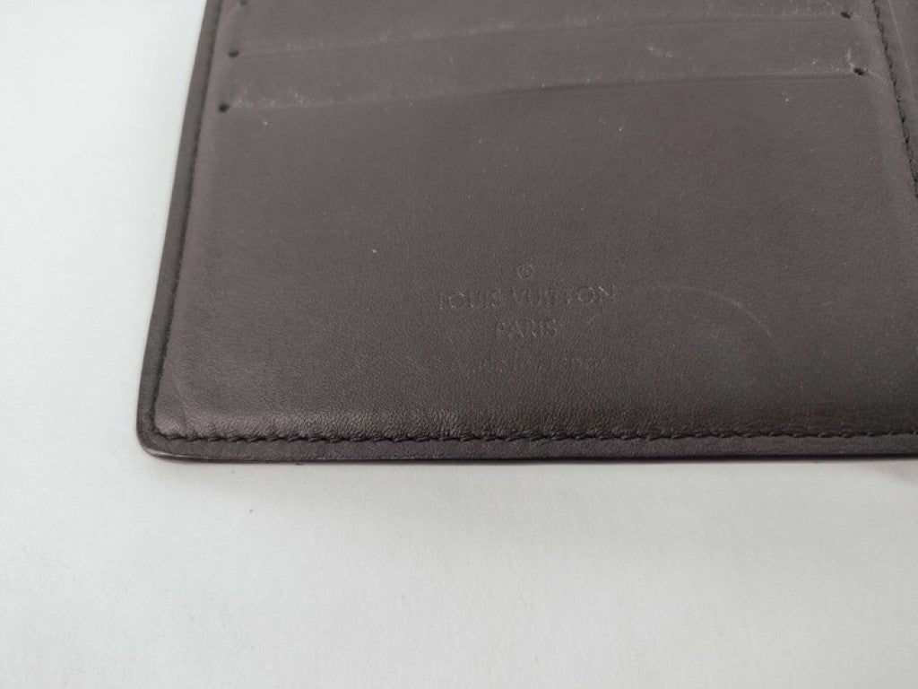 LOUIS VUITTON ルイヴィトン 二つ折り財布 ポルトフォイユ・ミュルティプル M62901 ブラック系 モノグラムシャドウ メンズ 美品