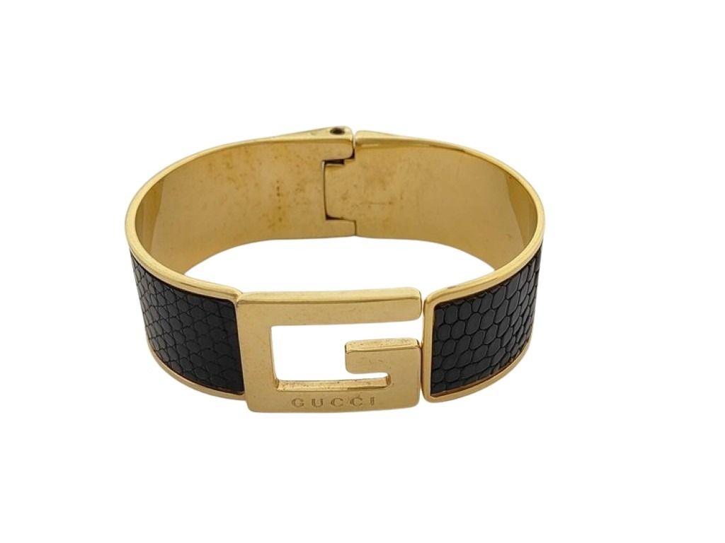 GUCCI グッチ ブレスレット Gロゴ ゴールド ブラック系 メタル リザード型押しレザー レディース バングル