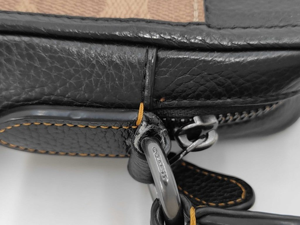 COACH コーチ ショルダーバッグ シグネチャー サリバン CAT78 ベージュ ブラック系 PVC レザー メンズ 美品