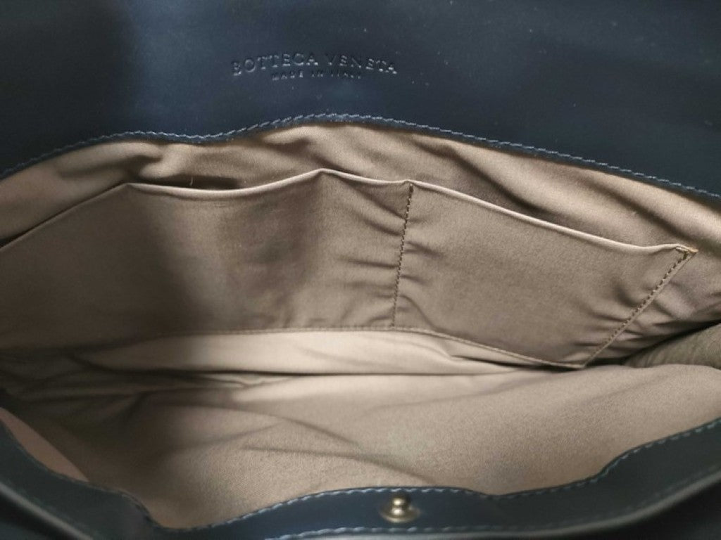 BOTTEGA VENETA ボッテガヴェネタ クラッチバッグ イントレチャート 406021 ブラック系 レザー メンズ 美品