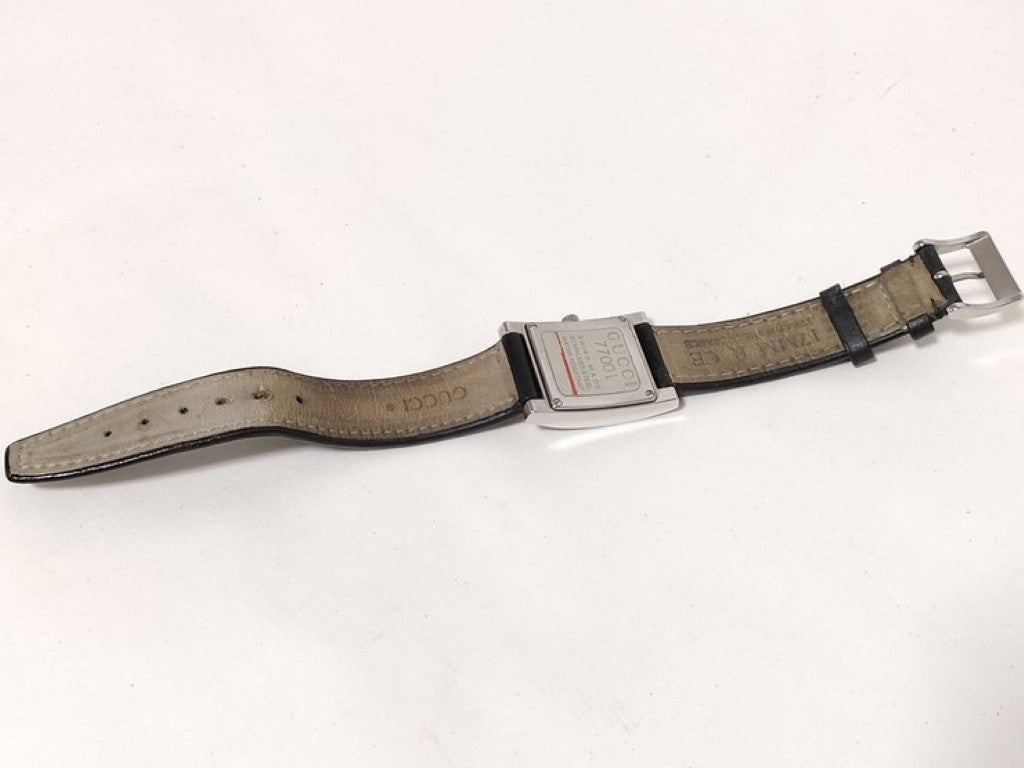 GUCCI グッチ 時計 7700L ブラック シルバー系 ステンレス レザー レディース アナログ スクエア