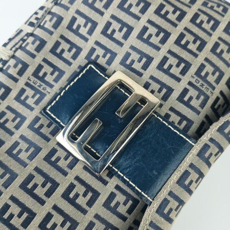 FENDI フェンディ ハンドバッグ ズッカ マンマバケット 2321 26725 グレー系 ネイビー系 キャンバス レザー レディース ショルダーバッグ シルバー金具 美品