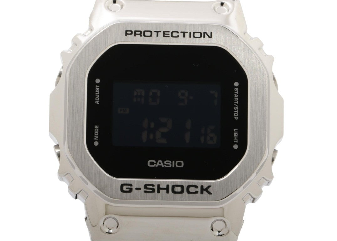 CASIO カシオ 時計 G-SHOCK DIGITAL 5600 SERIES GM-5600U-1JF ブラック シルバー系 樹脂／ステンレススチール 樹脂バンド メンズ デジタル 新品未使用展示品
